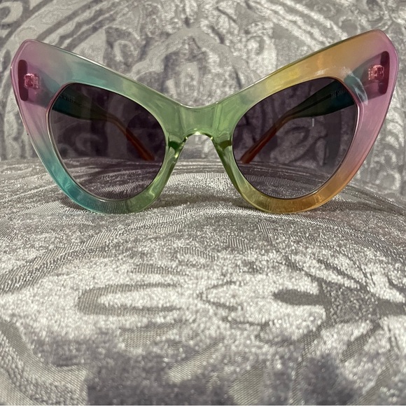 UNIF Accessories Unif Shadys Sunglasses Poshmark